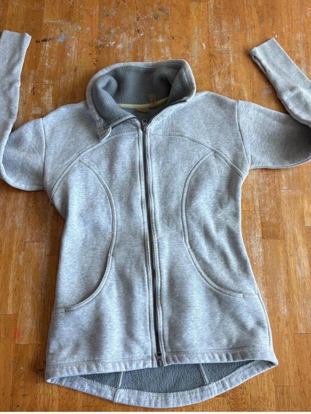 Zella Light Gray Full-Zip Fleece Jacket women’s medium thumb holes thick warm